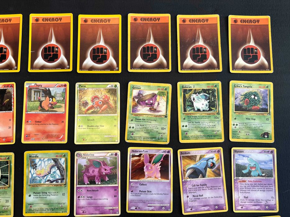 Set 50 carti Pokemon originale vechi