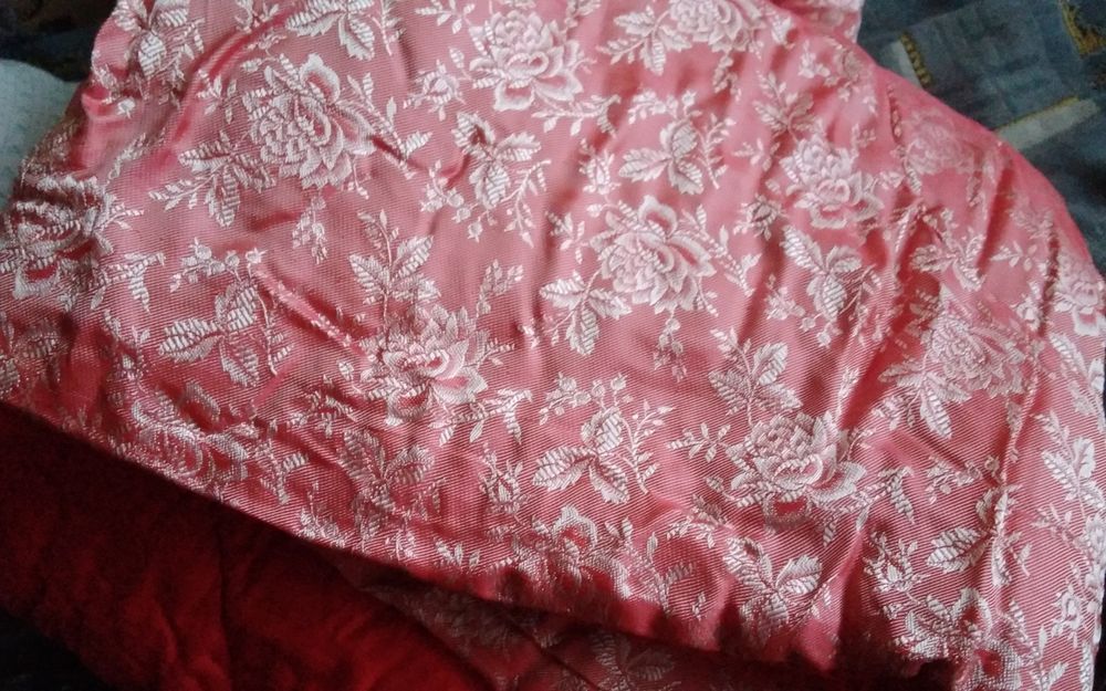 Продам детские одеяло