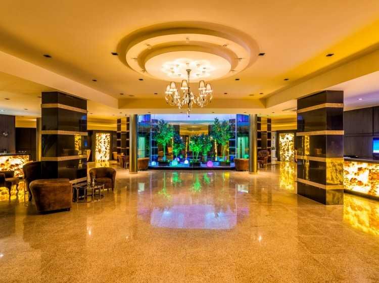 Продава се Двустаен апартамент в Свети Влас - 90 кв.м за 967 €/кв.м - Снимка #16