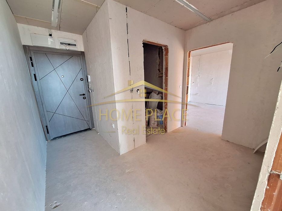 Продава се Двустаен апартамент в к.к. Св.Св. Константин и Елена - 71 кв.м за 1972 €/кв.м - Снимка #2