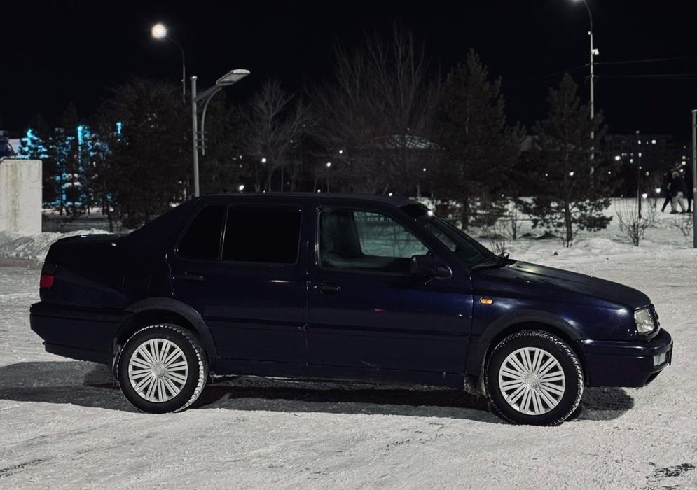 Продам Венто волсваген