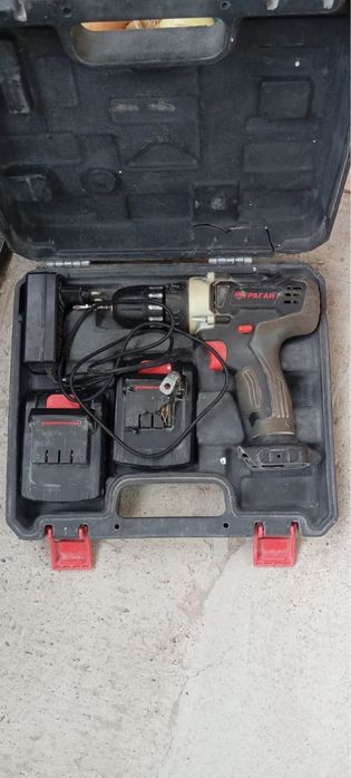 Продам шуруповерт