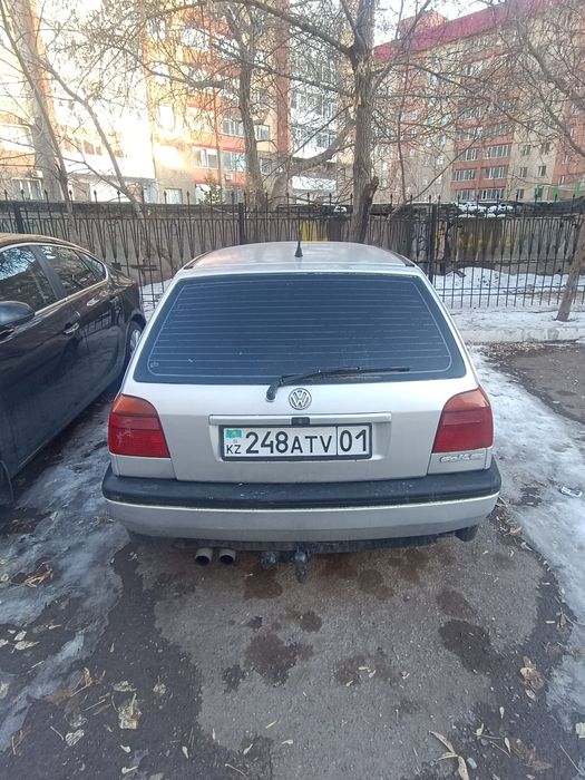 Продам гольф 3  1994г