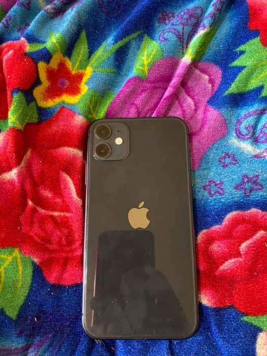 Айфон 11 64гб емк 76