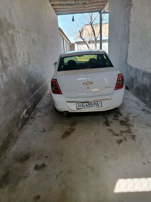 Cobolt sotiladi rangi oq narhi kelishiladi