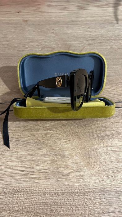 Ochelari de soare Gucci