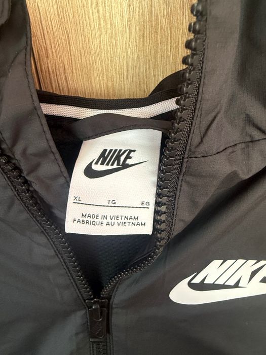 ветровка на Nike