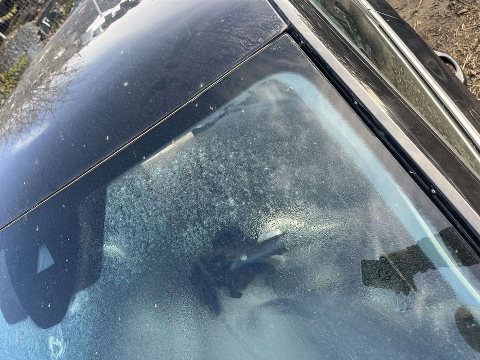 Преден прозорец за Skoda Scala 2020год с камерс за следене на линия