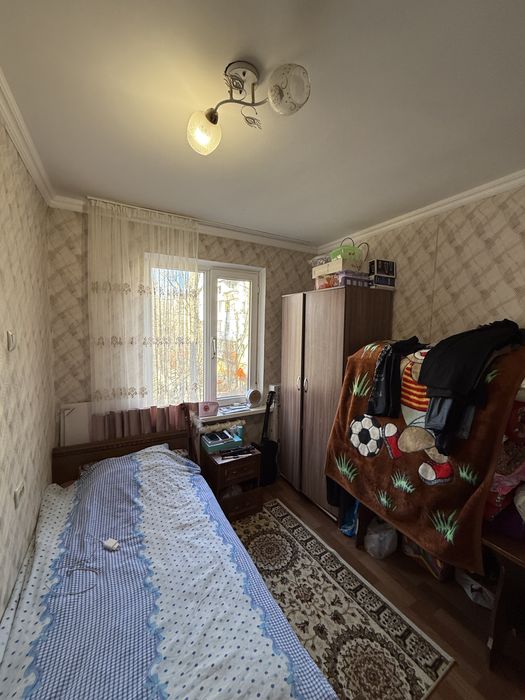 4мкр 3эт 3ком срочно