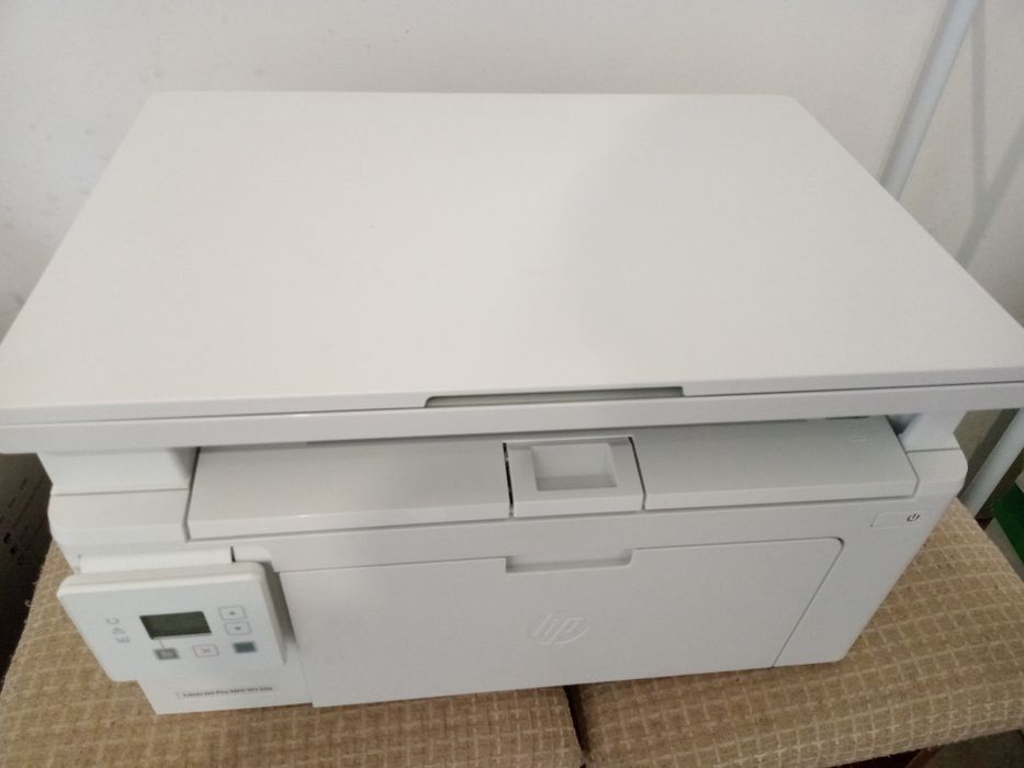 Принтер hp laser jet Pro MFP M30a