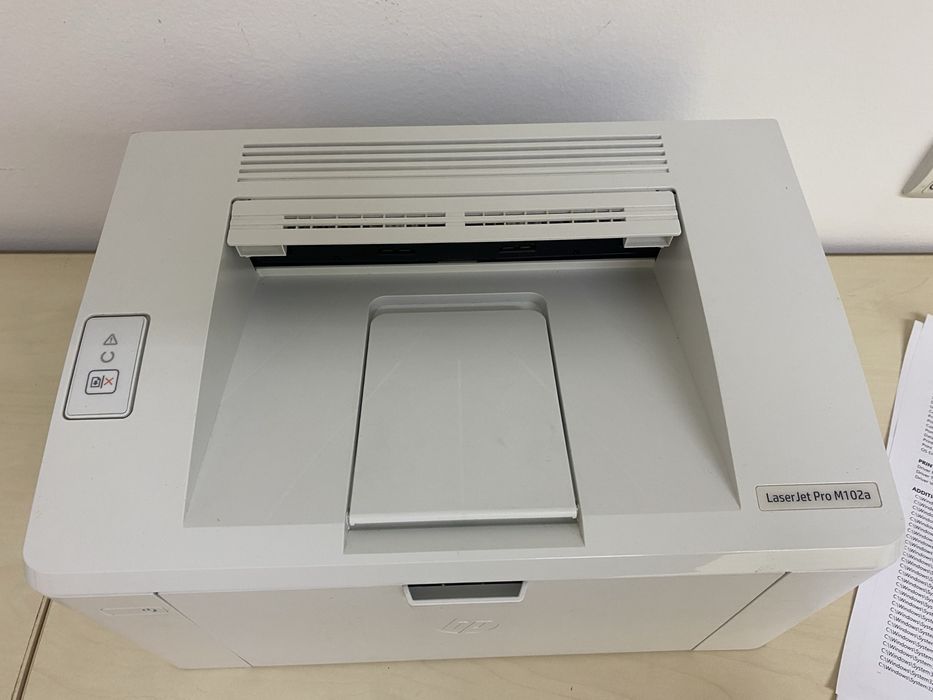 Imprimanta HP M102a