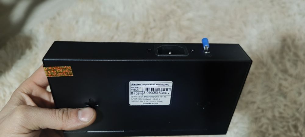 PoE коммутатор 8+2