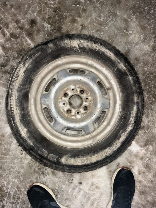 R13 летний на запаску.