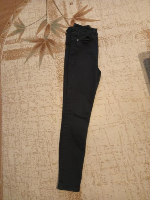 Дънки,черни ZARA