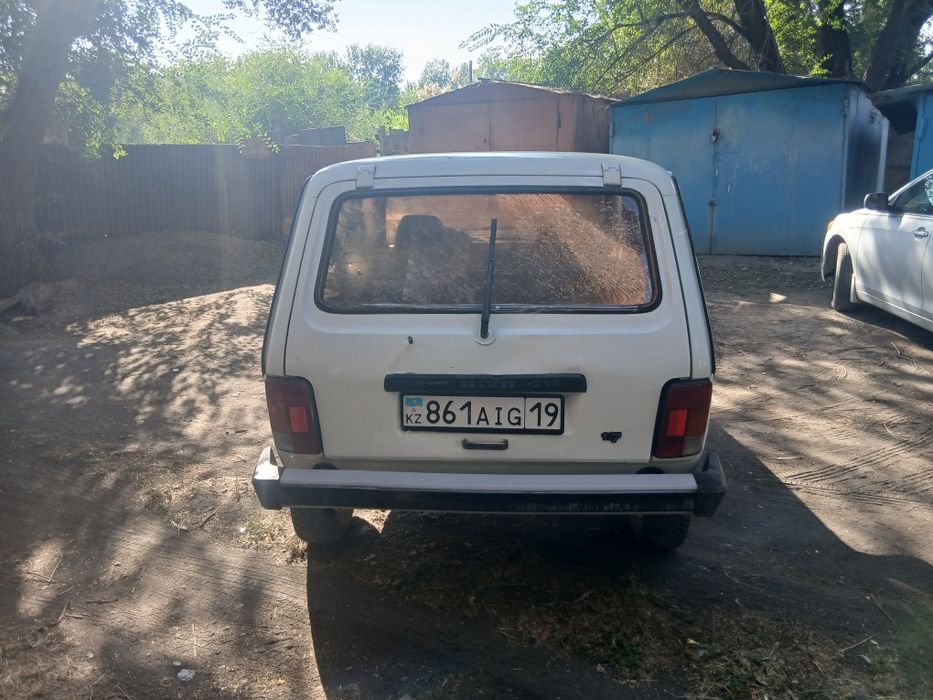 Нива продам 2010