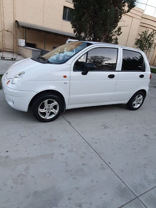 Matiz sostayani aʼlo