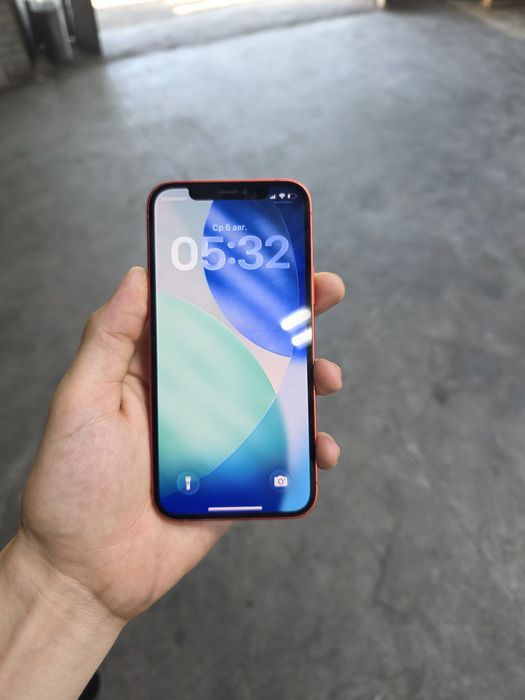 Iphone 12 ideal product red
