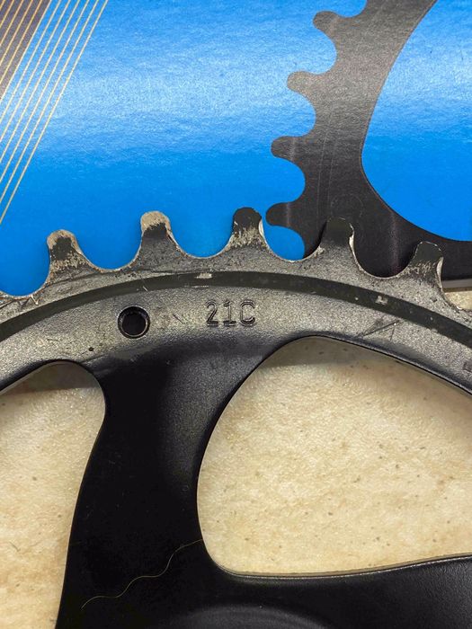 Placa pedalier KMC Bosch Gen 4 Super Narrow 38T Neagra SFCB45238