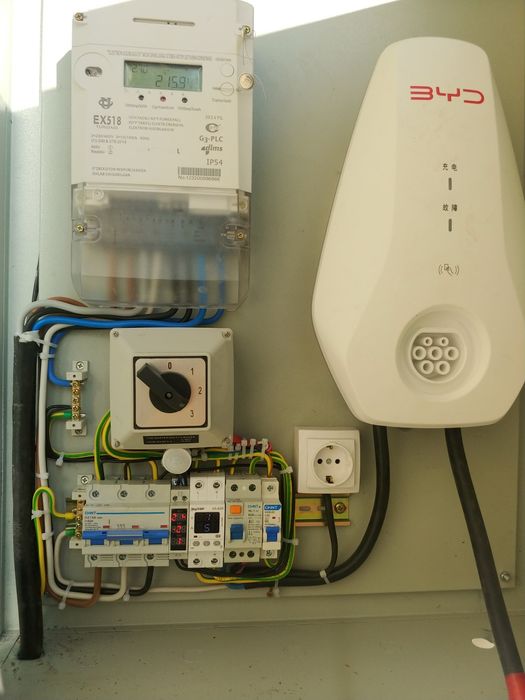 Установка зарядный устройства для электромобилей