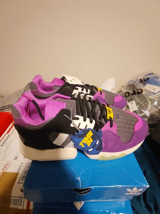 こごめ ComplexCon Classic Crocs | On Another Planet: The Collection of