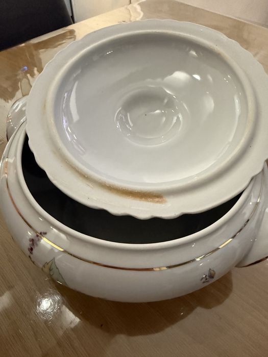 Супник български порцелан