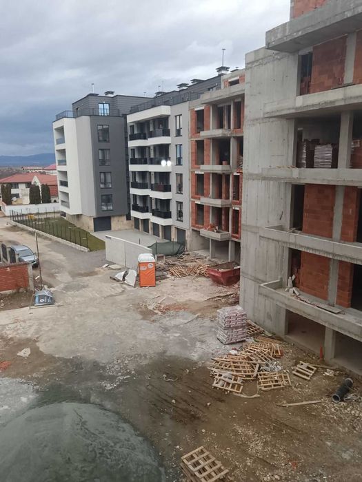 Строителна фирма вътрешни ремонти, основни и довършителни