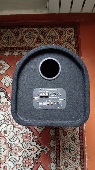 Акустическая колонка