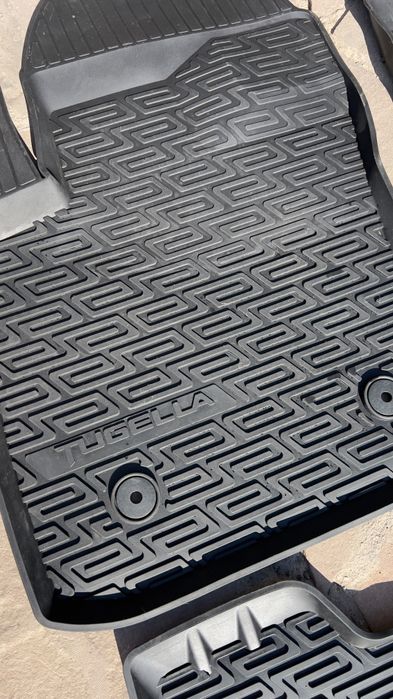 Коврики Geely Tugella