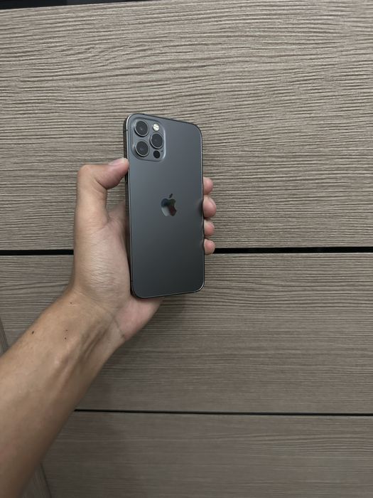 Айфон 12 про без коробки