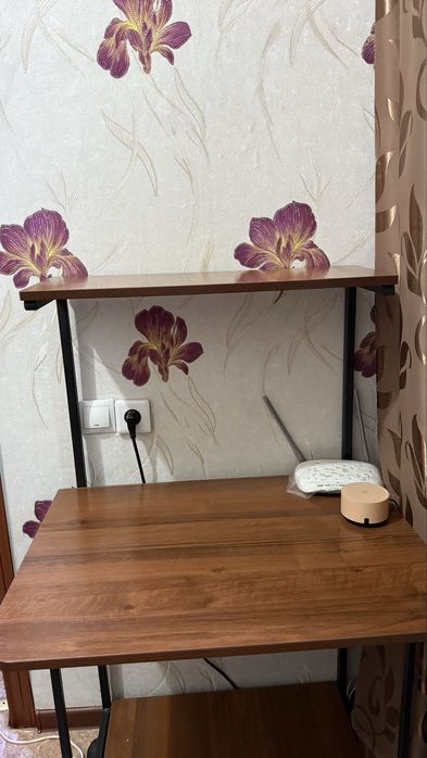 Стол компьютерный