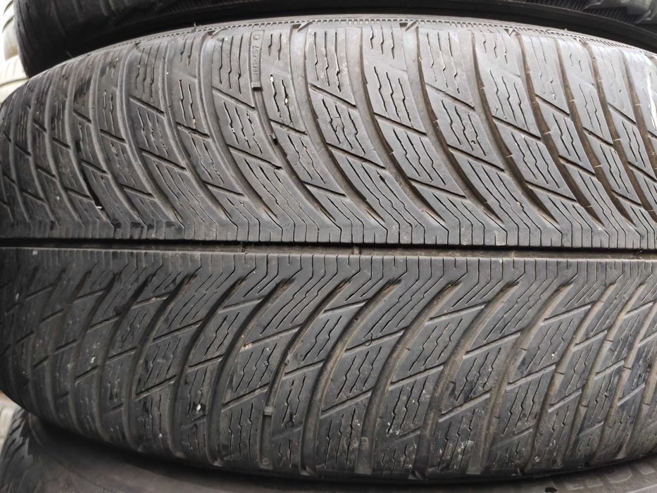 4бр Зимни гуми 245 50 19 - Michelin Runflat