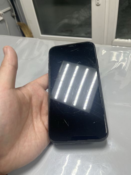 Айфон 11 на 64гб