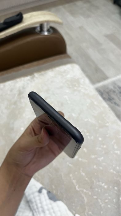Iphone 11, без коробки