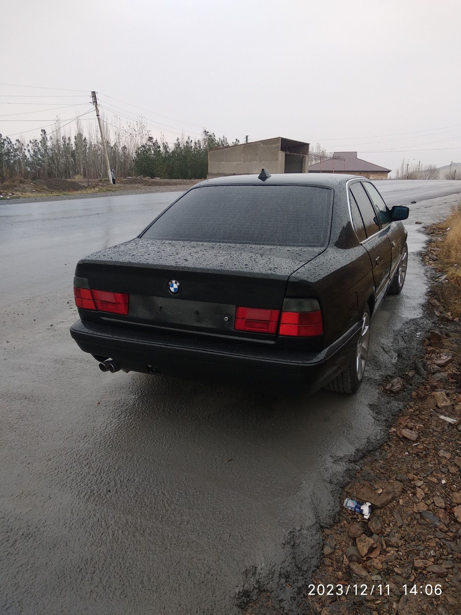 дом на и - BMW - OLX.uz