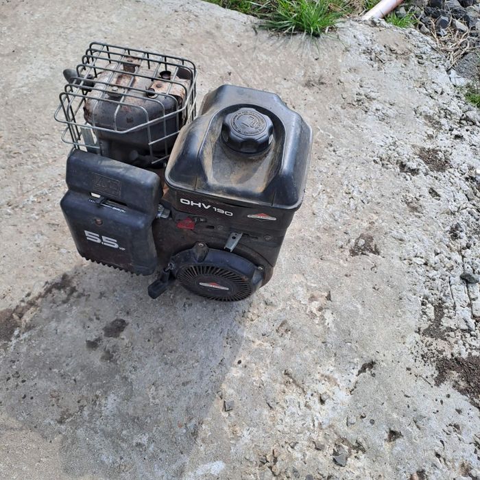 За части Briggs & Stratton