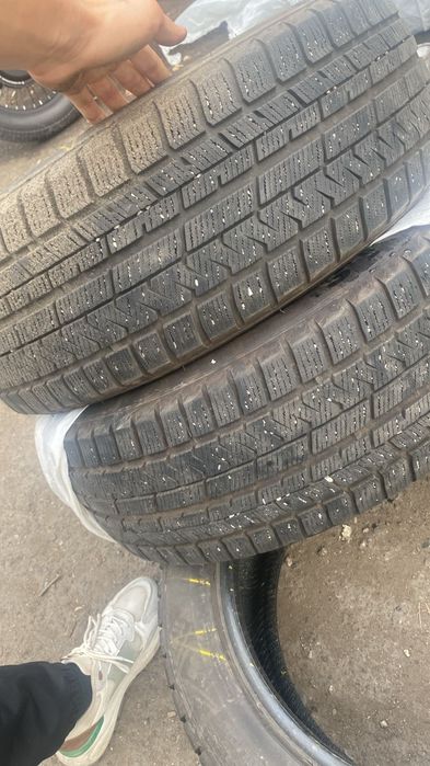 225/55 R19 зимний комплект резины