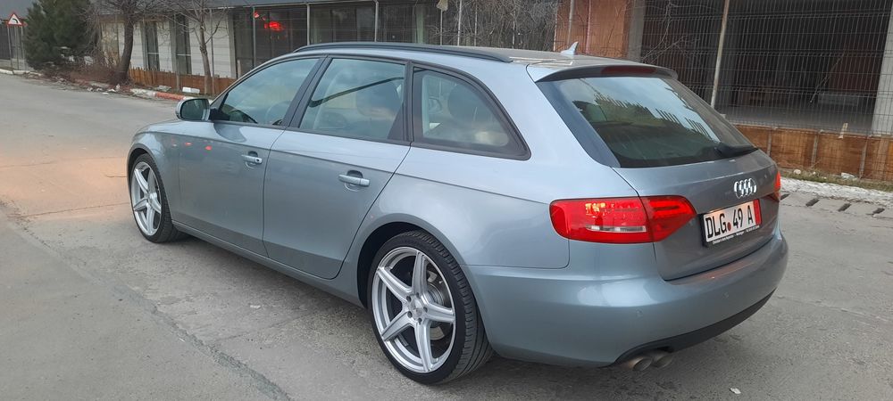 Audi A4 *B8 * 2.0 Tdi 170 Cp (CAHA) Impecabil * Toll