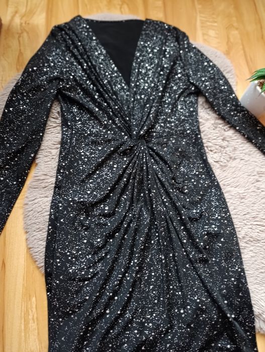 Рокля брокат размер М