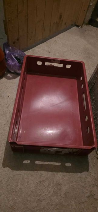 Пластмасови каси за съхранение и транспортиране на хранителни продукти E1/2- 600x400x125mm