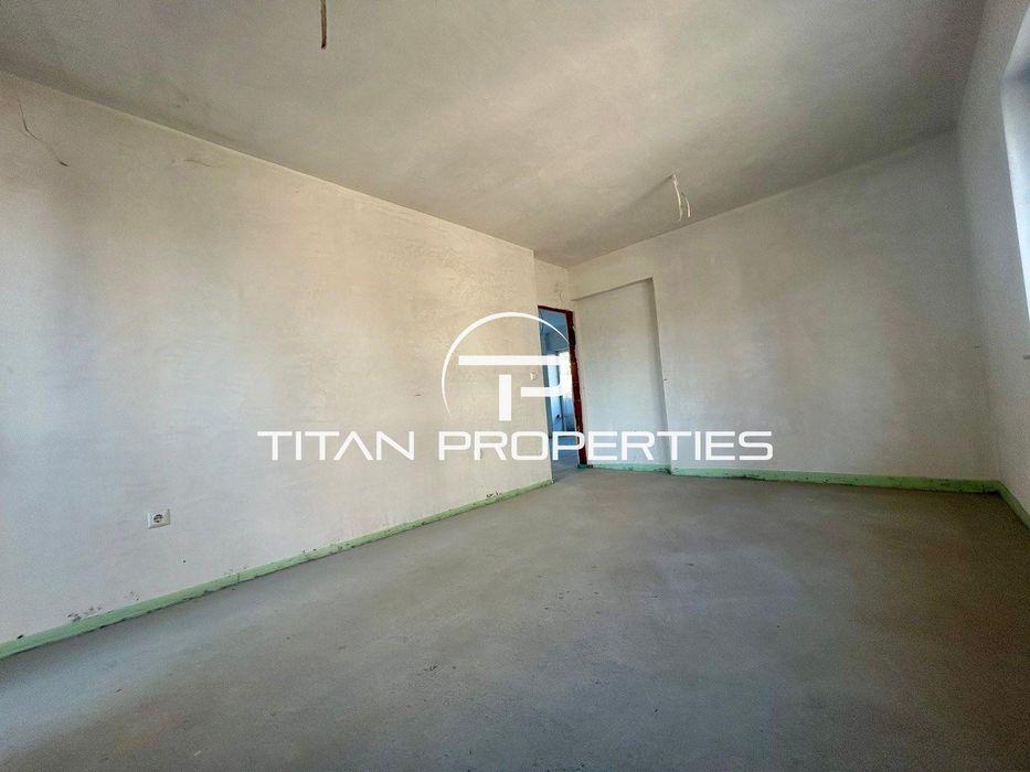 Продава се Тристаен апартамент в Пловдив, Южен - 106 кв.м за 765 €/кв.м - Снимка #4