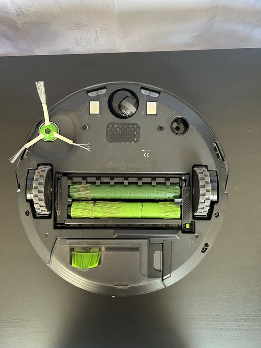 Прахосмукачка робот с моп iRobot Combo j5+