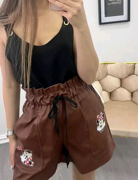 Set  pantaloni scurti si maieu