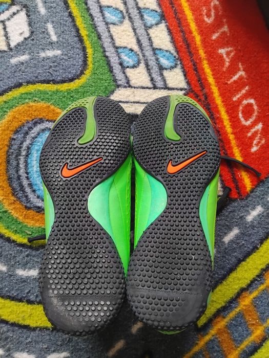 Футболни обувки/стоножки Nike Hypervenom JR Phelon IC