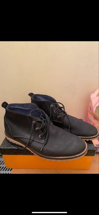 Skechers. Ботинки . Размер 44