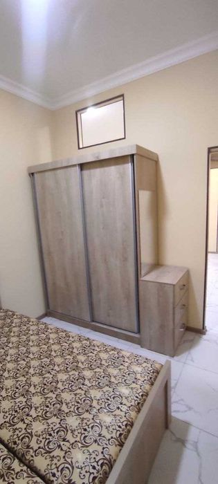 квартира апартаменты 2 комн, в новом доме, мебель, р-н Хазора