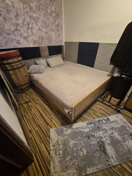 Vand apartament Valea Rosie