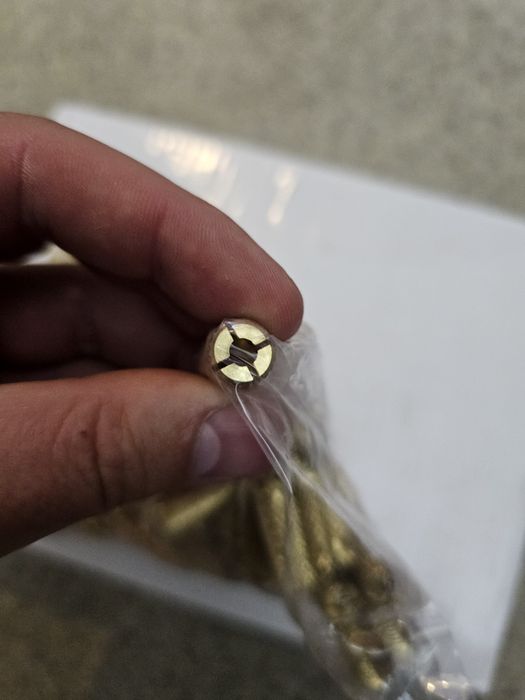 Анкер латунный (цанга м8)