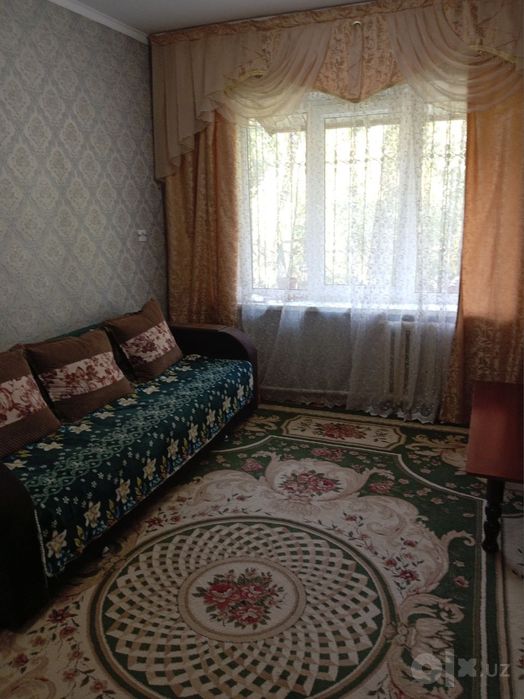 Чиланзар 8кв. Катартал 1/2комнатная 4/4 Продажа
