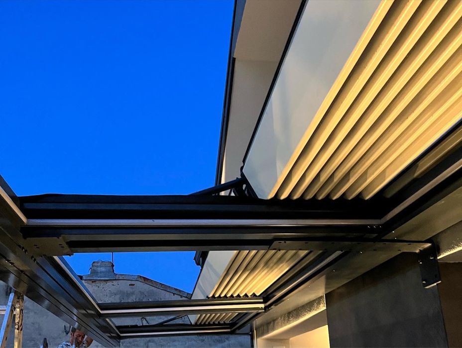 Pergola retractabila automata PRET PRODUCATOR