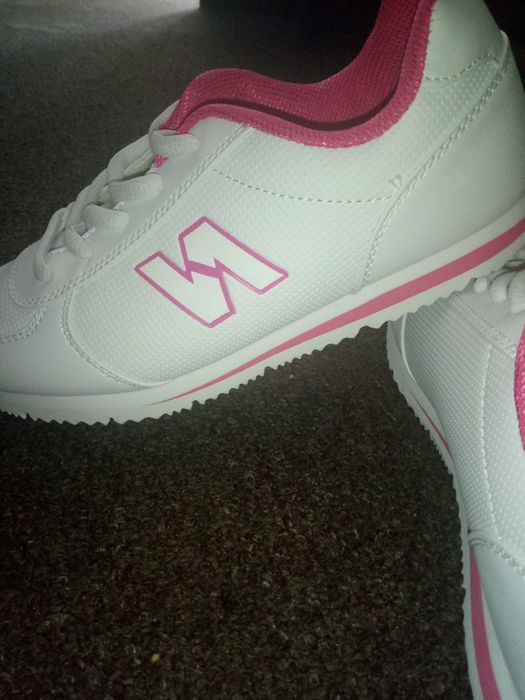 Кроссовки для девочек размер 37-38